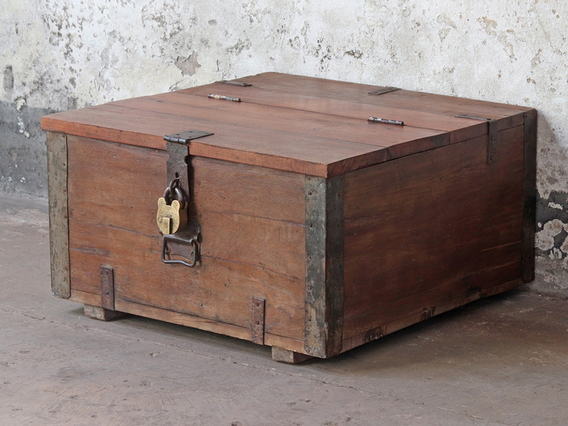 Coffee Table Chest Large