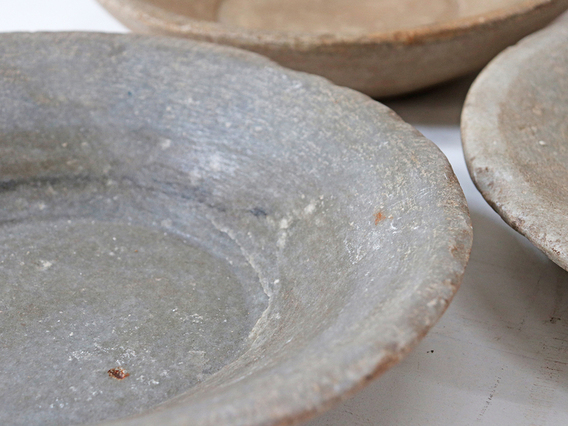 Old Stone Bowl - Round Medium