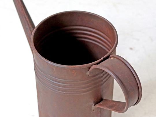 Vintage Style Metal Watering Can Brown