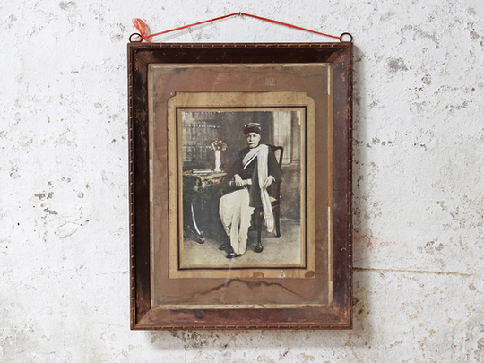 Pair Of Vintage Framed Photos Brown