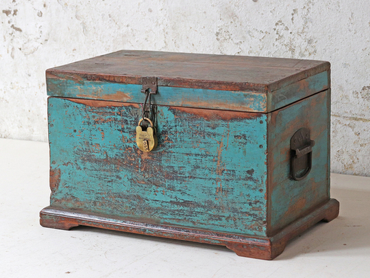 Old Merchant's Chest Green