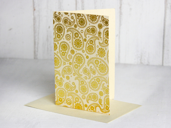Cream Paisley Printed Card Medium