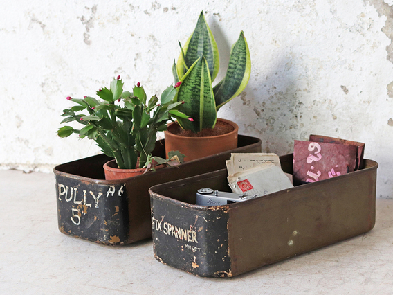Vintage Metal Tote Tin - Small Black