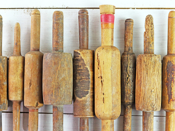 Vintage Rolling Pin - Medium Brown