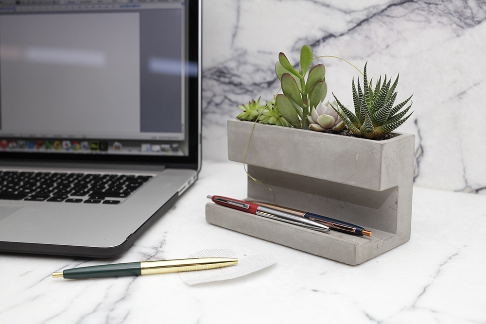 Planter And Pen Holder Large (PL02-L)