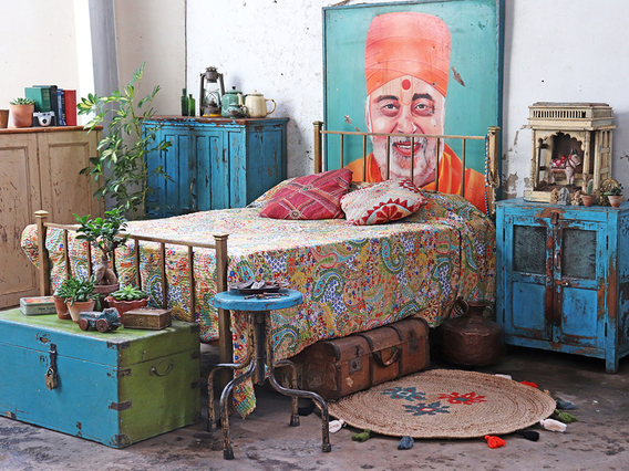Vintage Brass Bed by Staples Multi